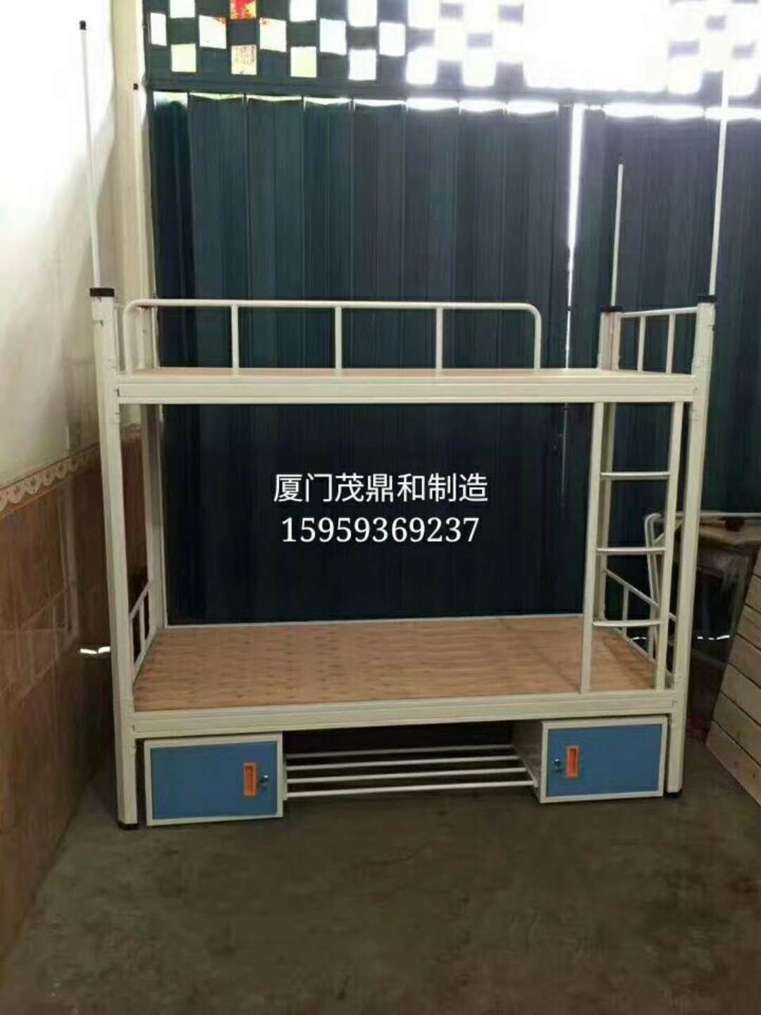 铁床